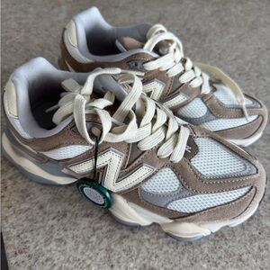 New Balance 9060 Driftwood Stone Pink Sea Salt size 7.5